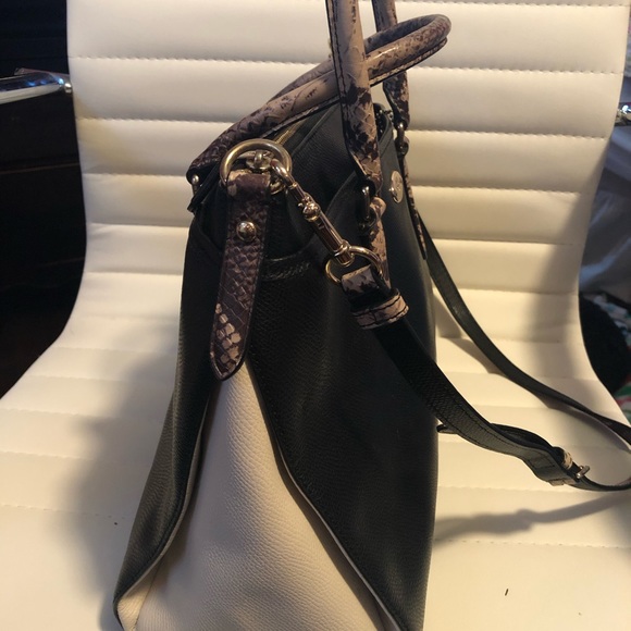 Coach satchel - Picture 4 of 6